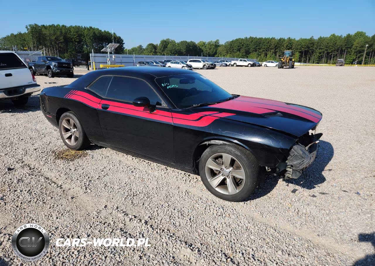 2015 Dodge Challenger Sxt VIN:2C3CDZAG8FH868953 - 4