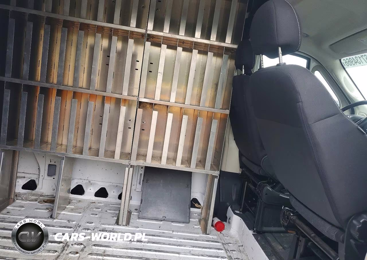 2018 Ram Promaster 2500 2500 High VIN:3C6TRVDGXJE133839 - 11