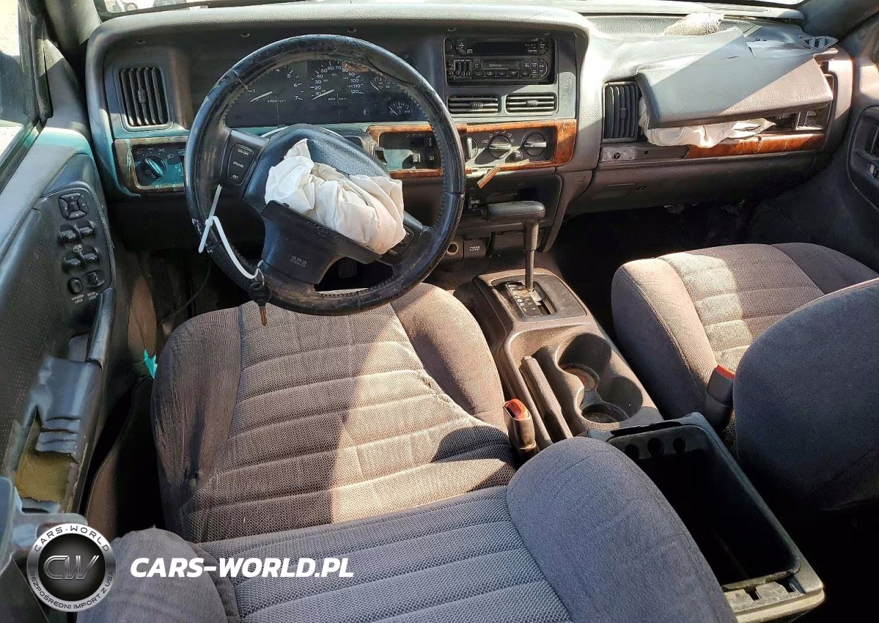 1998 Jeep Grand Cherokee Laredo VIN:1J4FX58S8WC142929 - 8