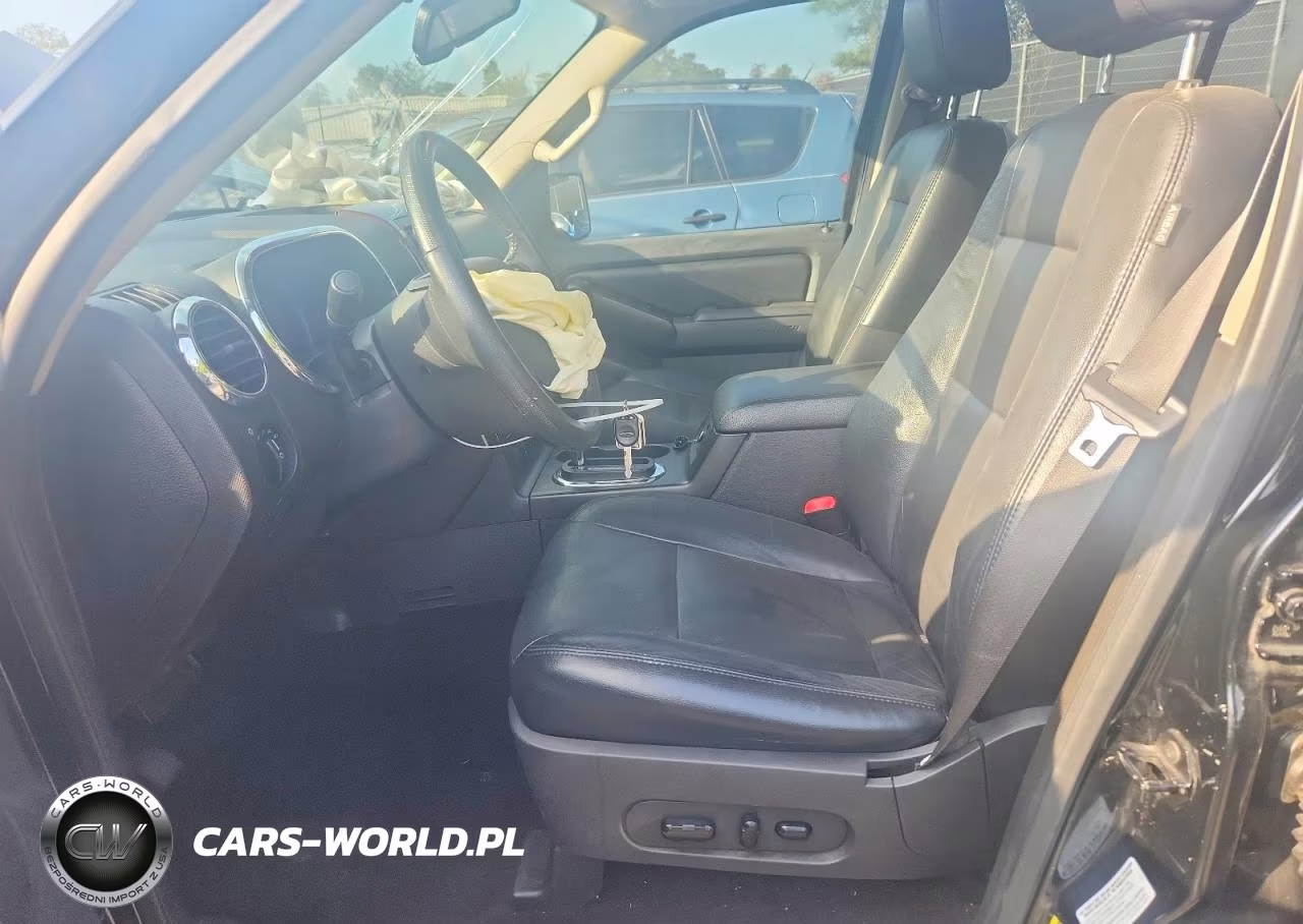 2007 Ford Explorer Limited VIN:1FMEU758X7UB65599 - 7