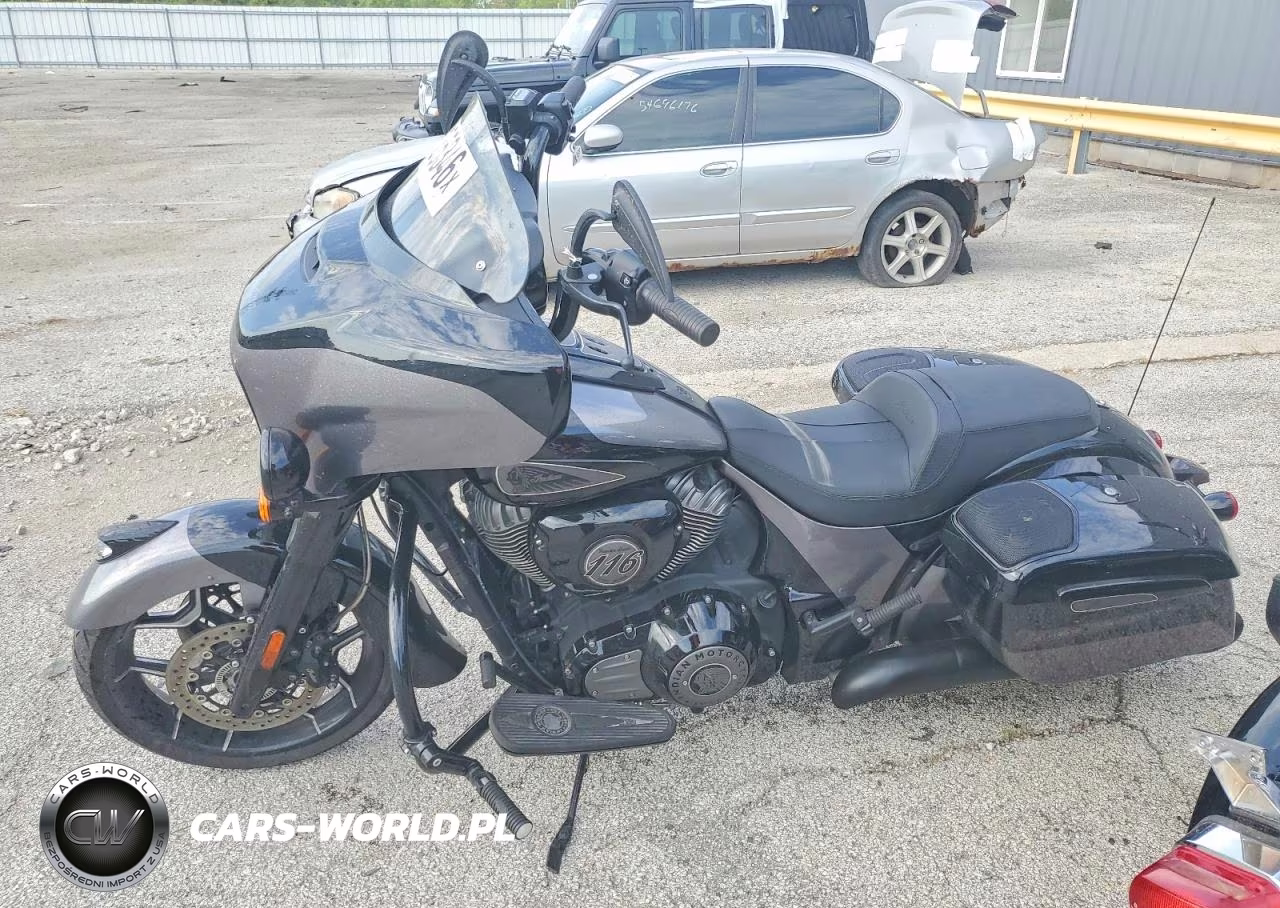 2021 Indian Motorcycle Co. Chieftain Elite VIN:56KTCEBBXM3399613 - 3