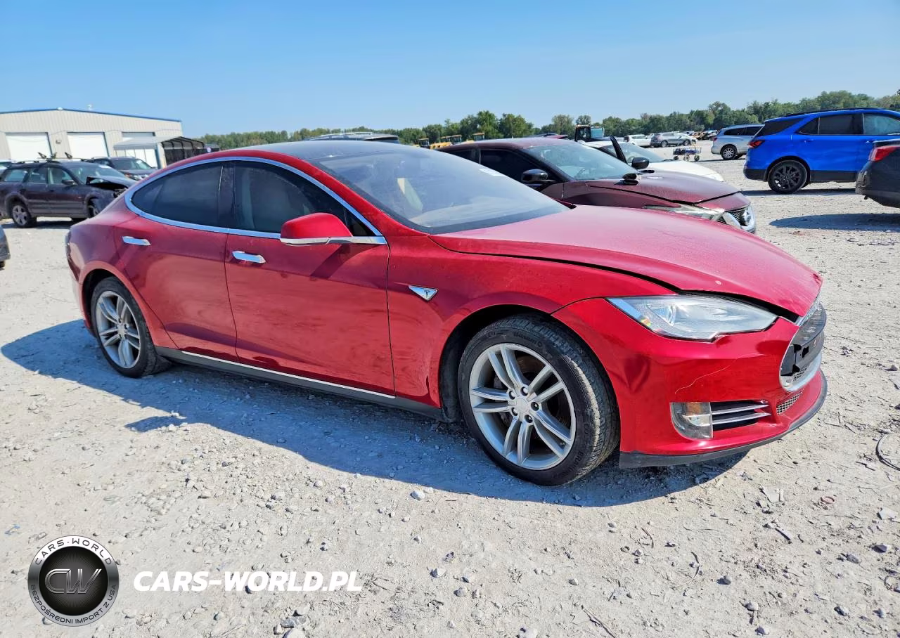 2013 Tesla Model S VIN:5YJSA1CN4DFP19553 - 4