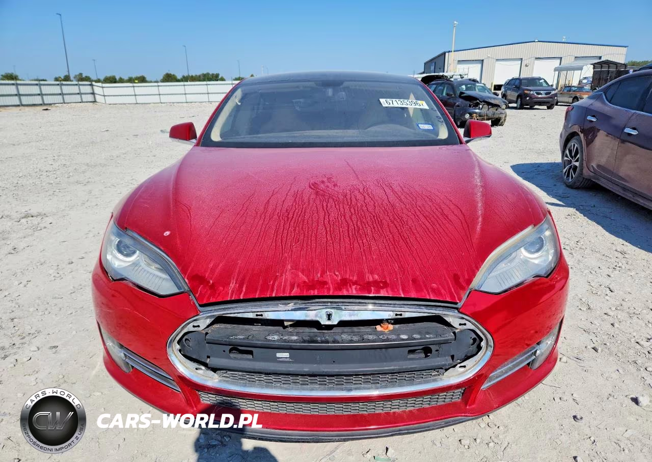 2013 Tesla Model S VIN:5YJSA1CN4DFP19553 - 5