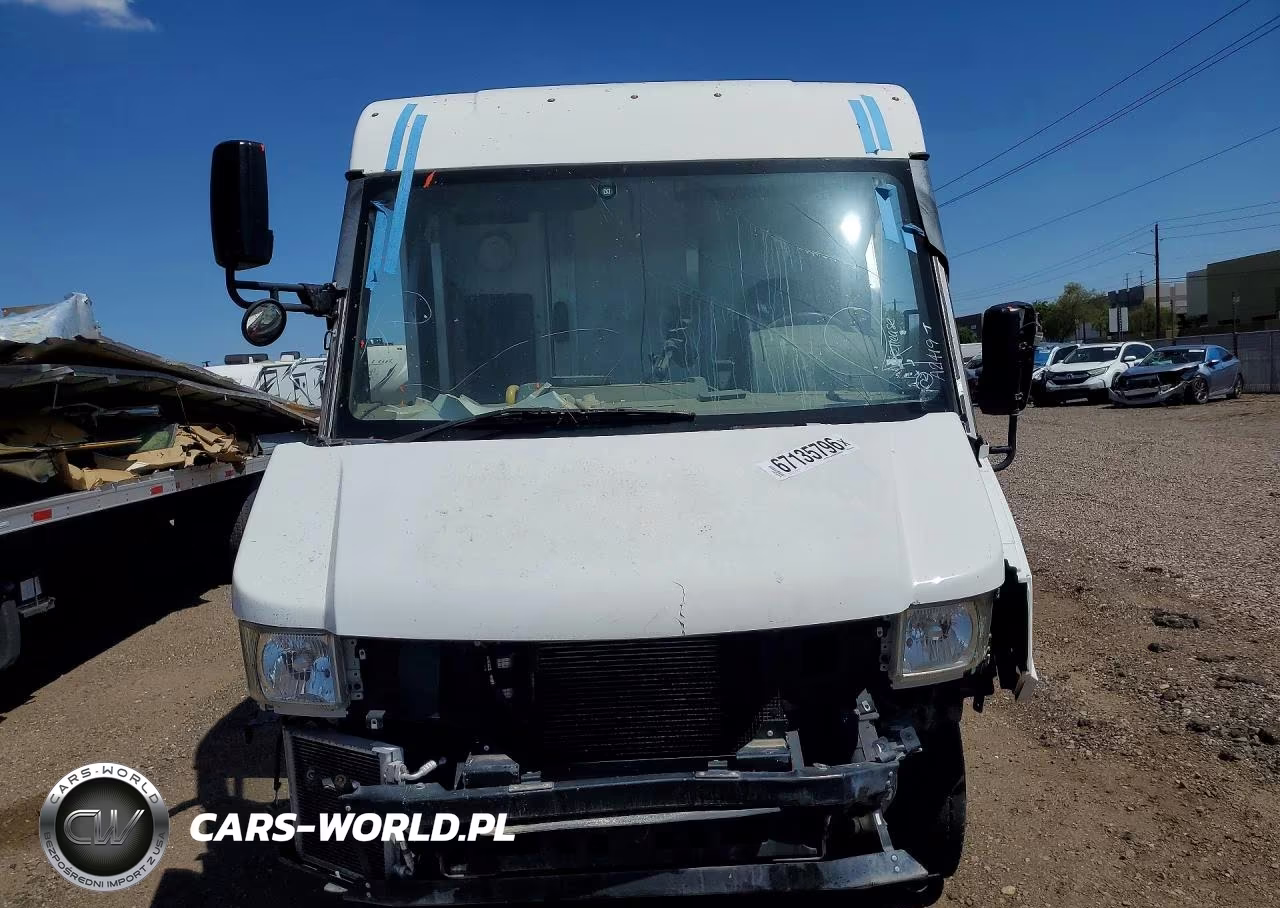 2018 Isuzu Npr VIN:JALB4T174J7W01459 - 5