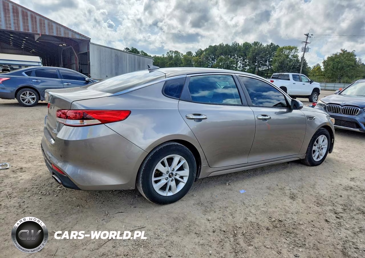 2018 Kia Optima Lx VIN:5XXGT4L3XJG198427 - 3