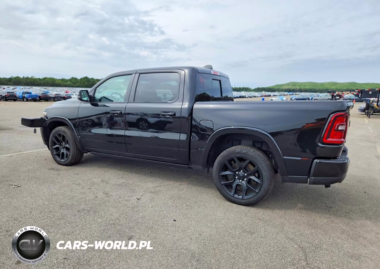 2025 Ram 1500 Laramie VIN:1C6SRFJP4SN623034 - 2