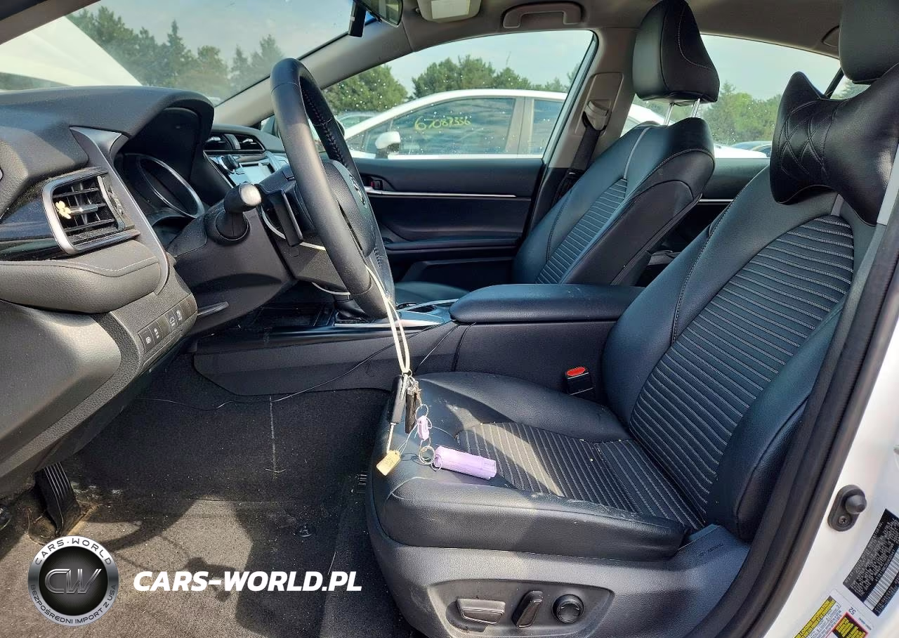 2019 Toyota Camry Se VIN:4T1B11HK2KU830441 - 7