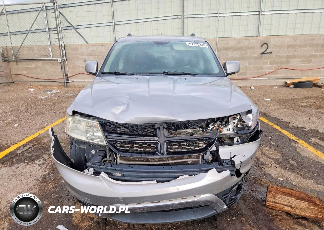 2017 Dodge Journey Crossroad VIN:3C4PDDGG4HT560907 - 5