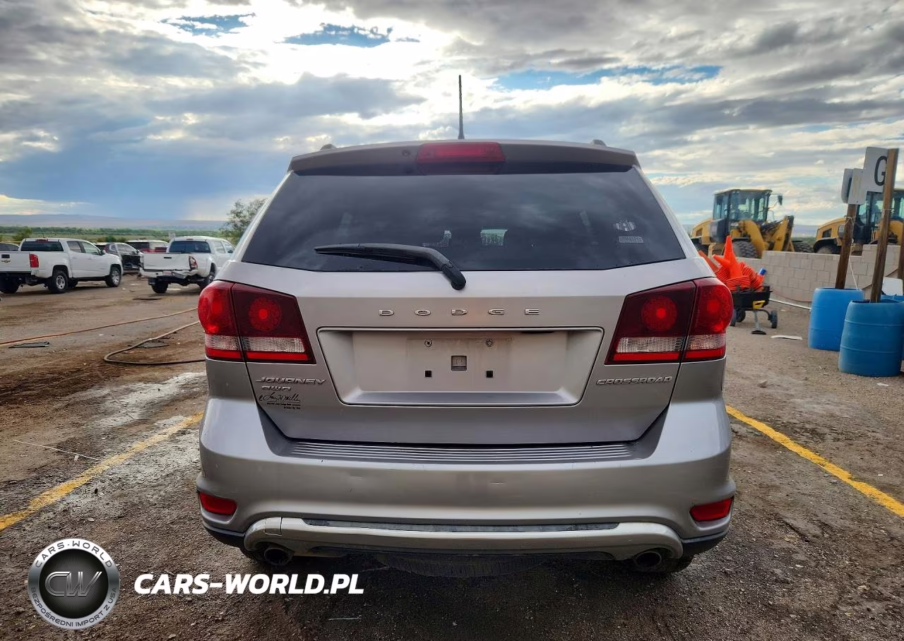2017 Dodge Journey Crossroad VIN:3C4PDDGG4HT560907 - 6