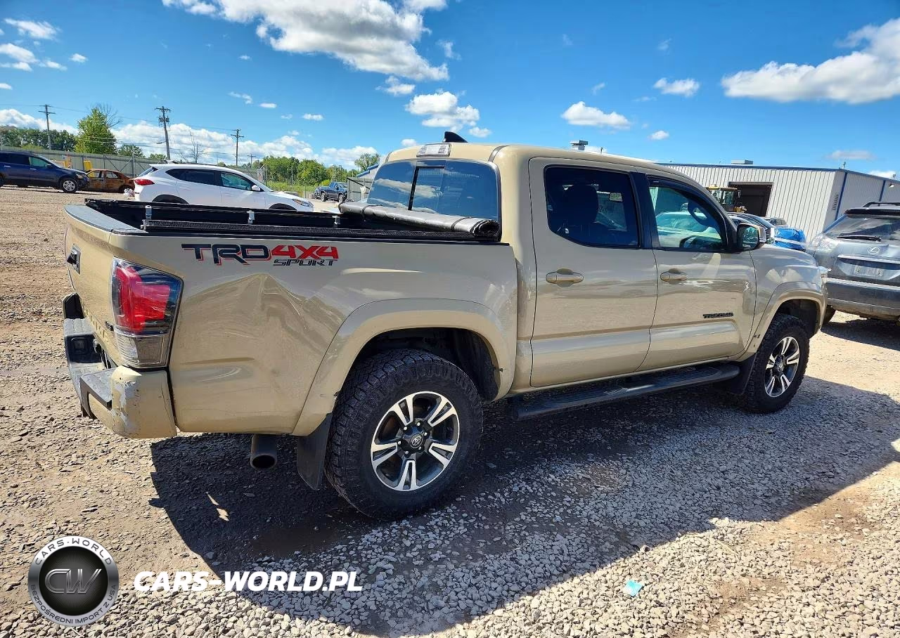 2019 Toyota Tacoma Trd Sport VIN:3TMCZ5AN1KM259557 - 3