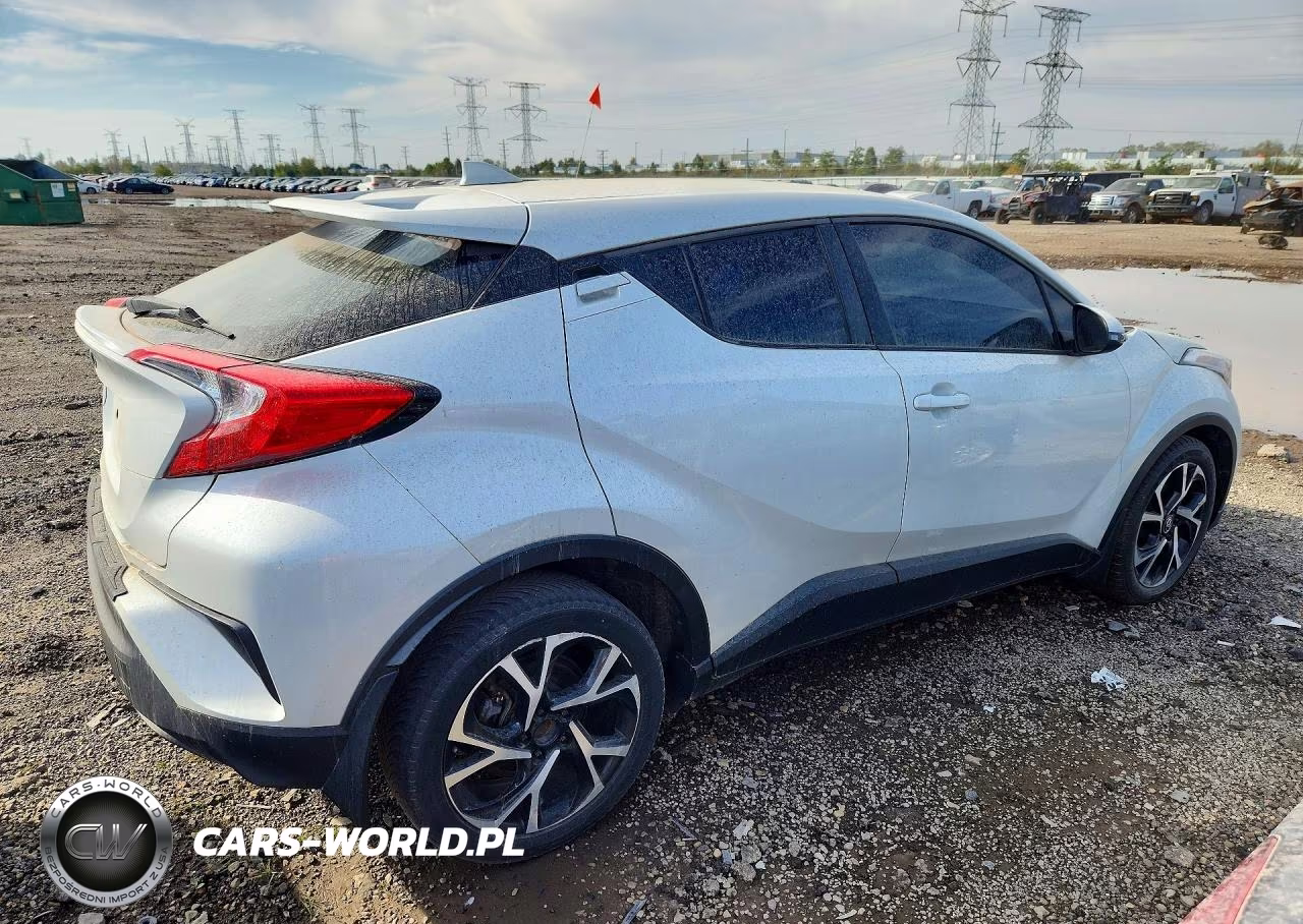 2018 Toyota C-Hr Xle Premium VIN:NMTKHMBX7JR058848 - 3
