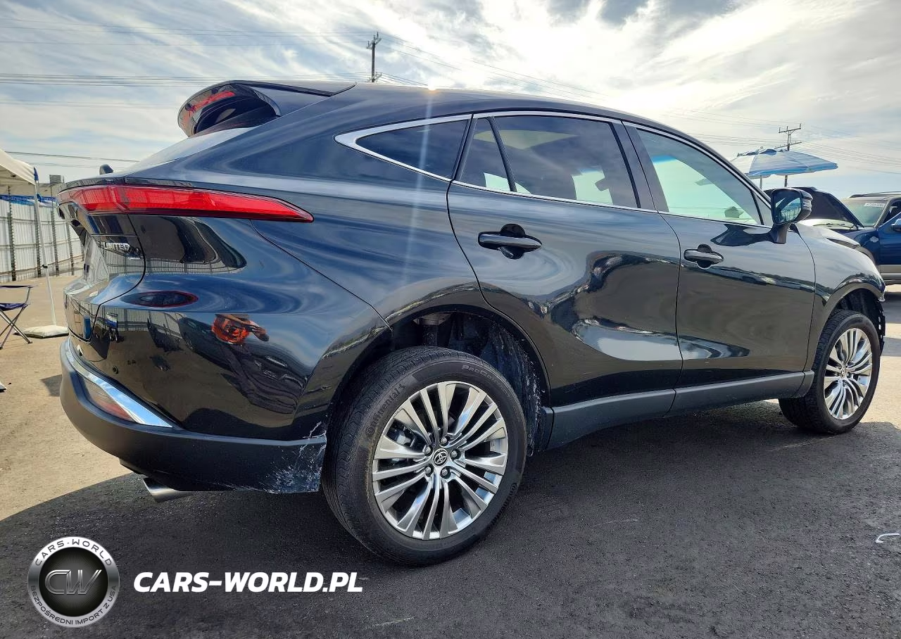 2024 Toyota Venza Limited VIN:JTEAAAAH1RJ170026 - 3