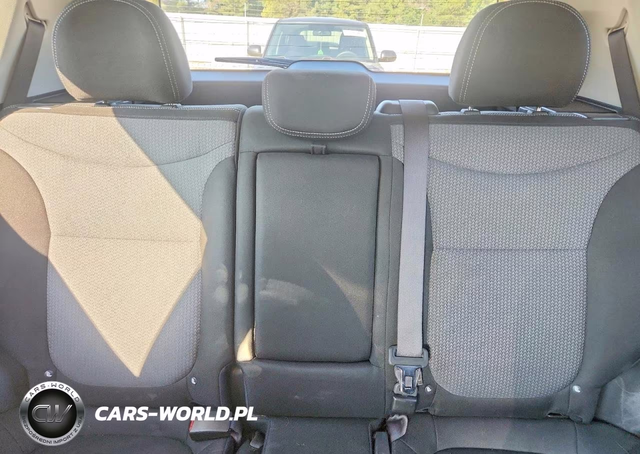 2017 Kia Soul + VIN:KNDJP3A59H7885085 - 10