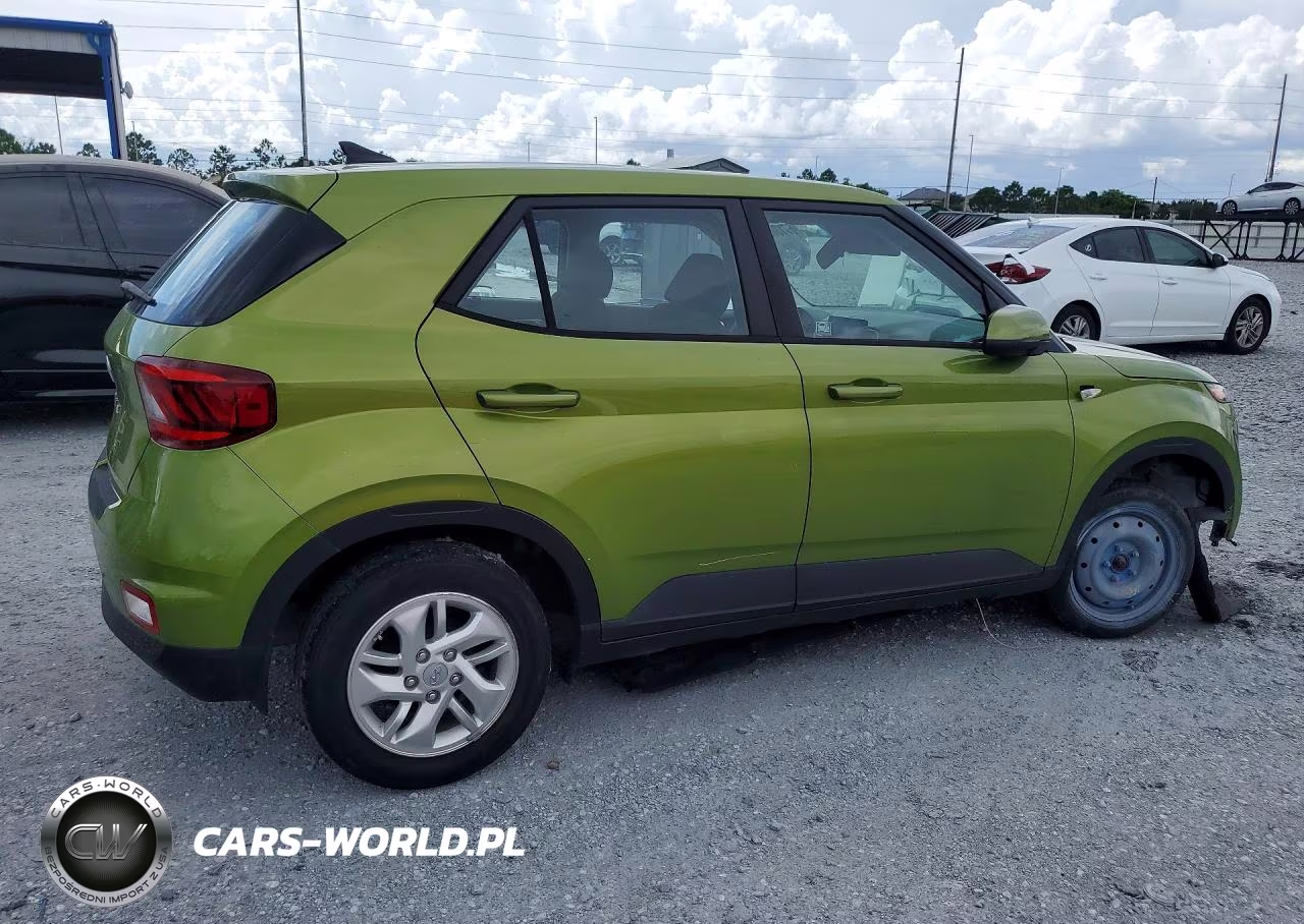 2021 Hyundai Venue Se VIN:KMHRB8A36MU072114 - 3