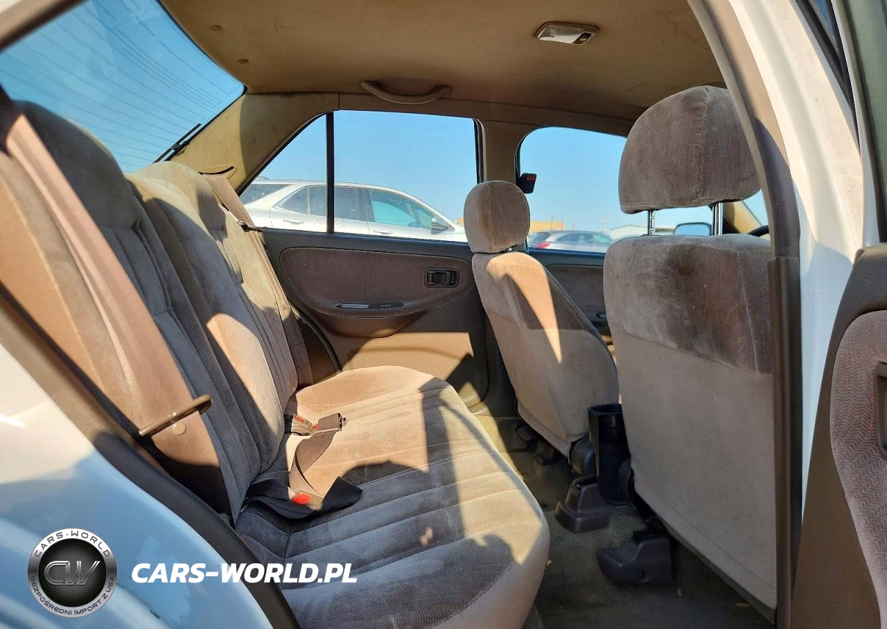1994 Nissan Sentra E VIN:JN1EB31P5RU336927 - 10