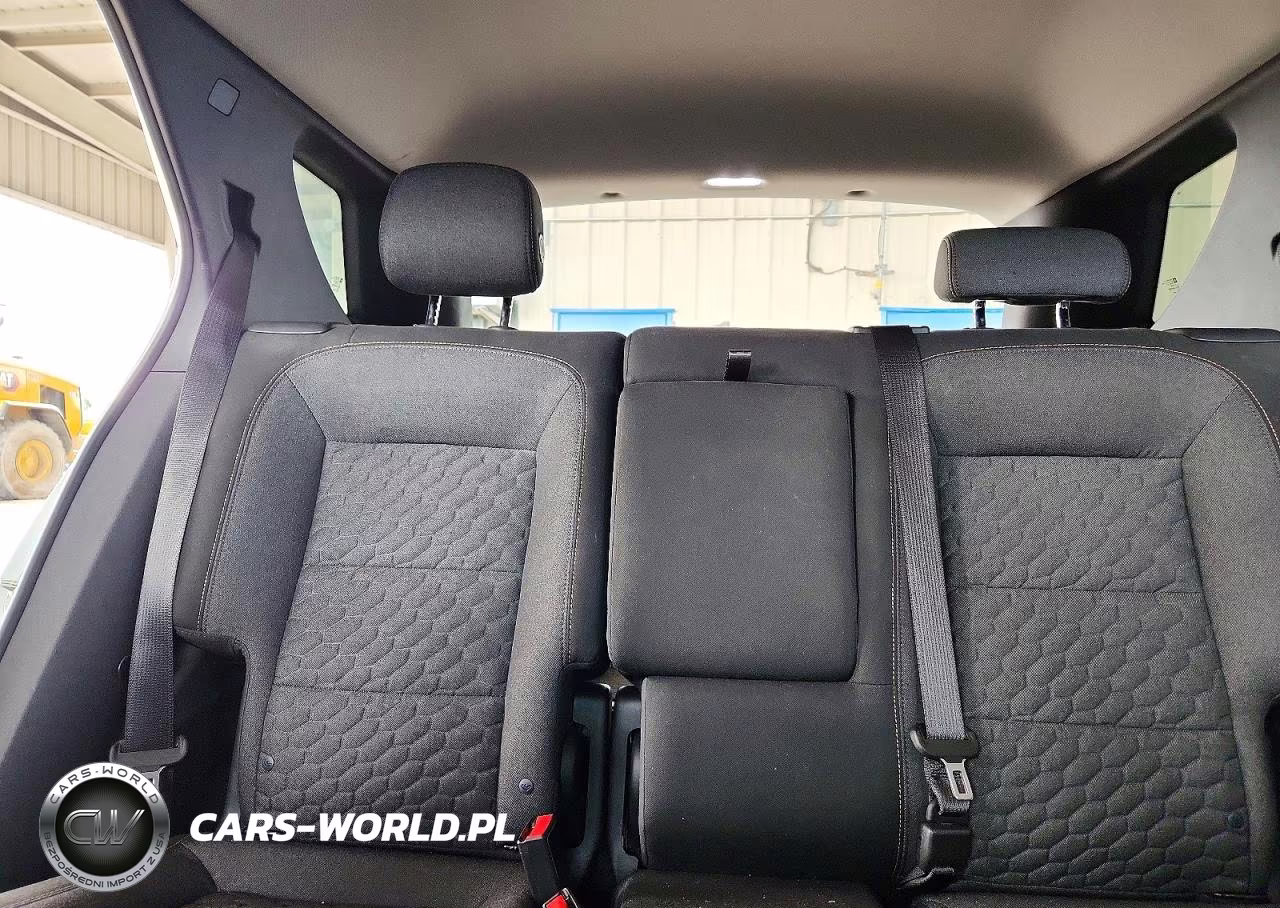 2019 Chevrolet Equinox Lt VIN:3GNAXKEV3KS519546 - 10