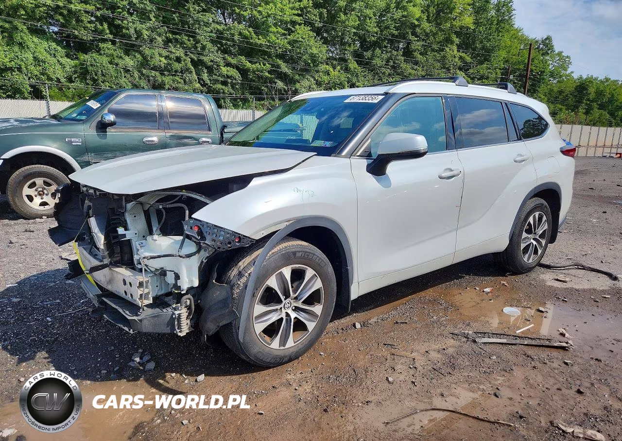 2022 Toyota Highlander Xle