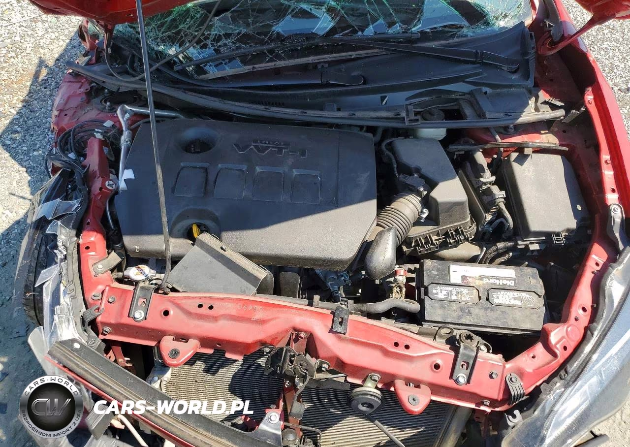 2018 Toyota Corolla Le VIN:5YFBURHE6JP832354 - 11