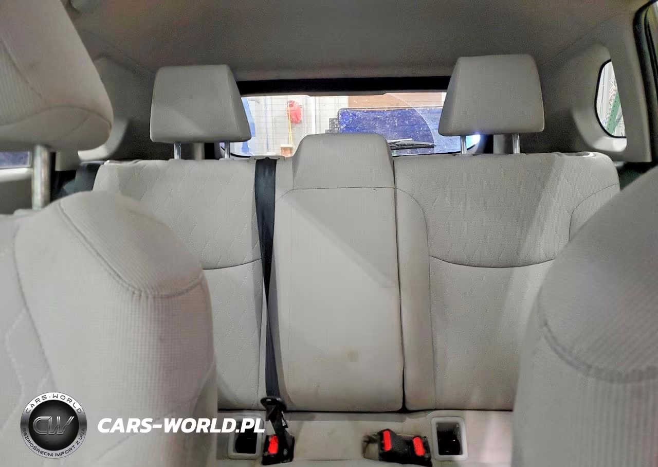 2022 Toyota Corolla Cross Le VIN:7MUCAABG0NV035190 - 10