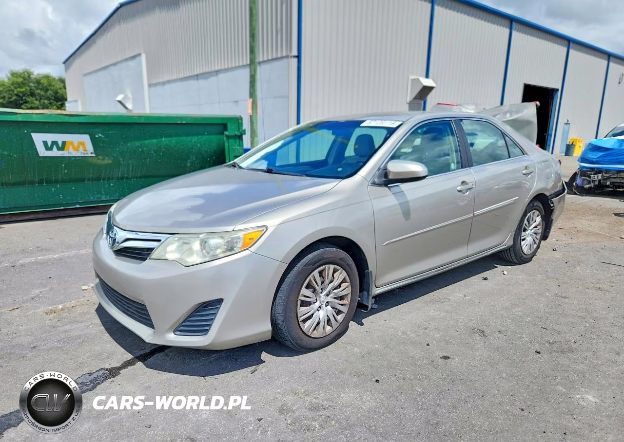 2013 Toyota Camry Le