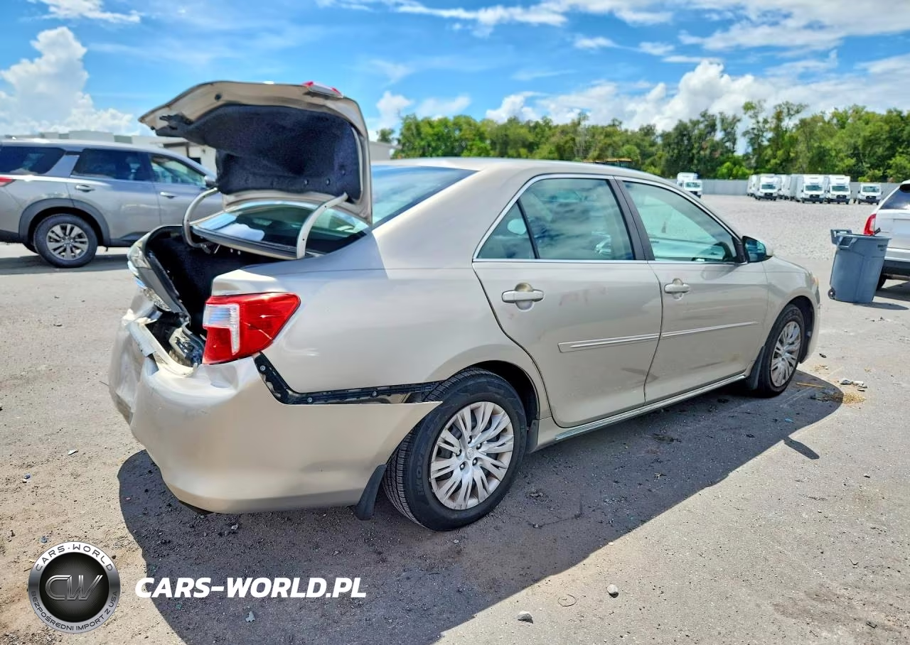 2013 Toyota Camry Le VIN:4T1BF1FK6DU688750 - 3