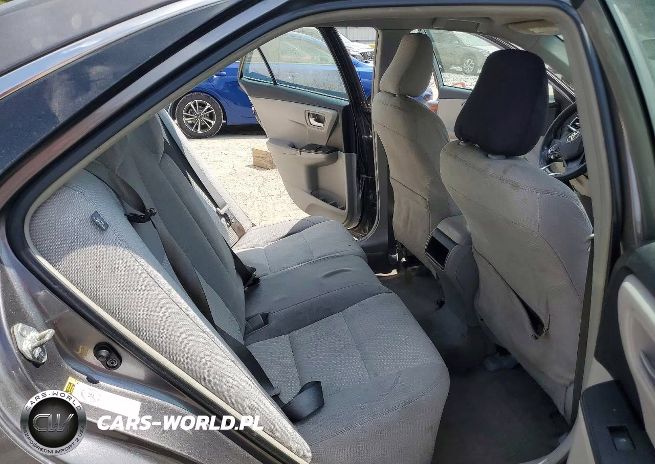 2015 Toyota Camry Le VIN:4T4BF1FK6FR460093 - 10