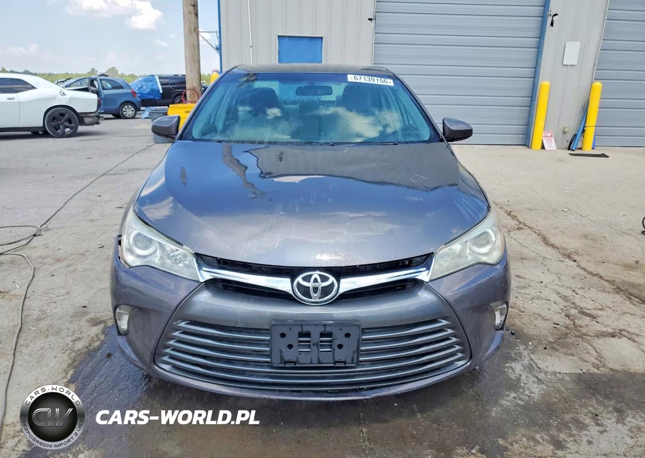 2015 Toyota Camry Le VIN:4T4BF1FK6FR460093 - 5