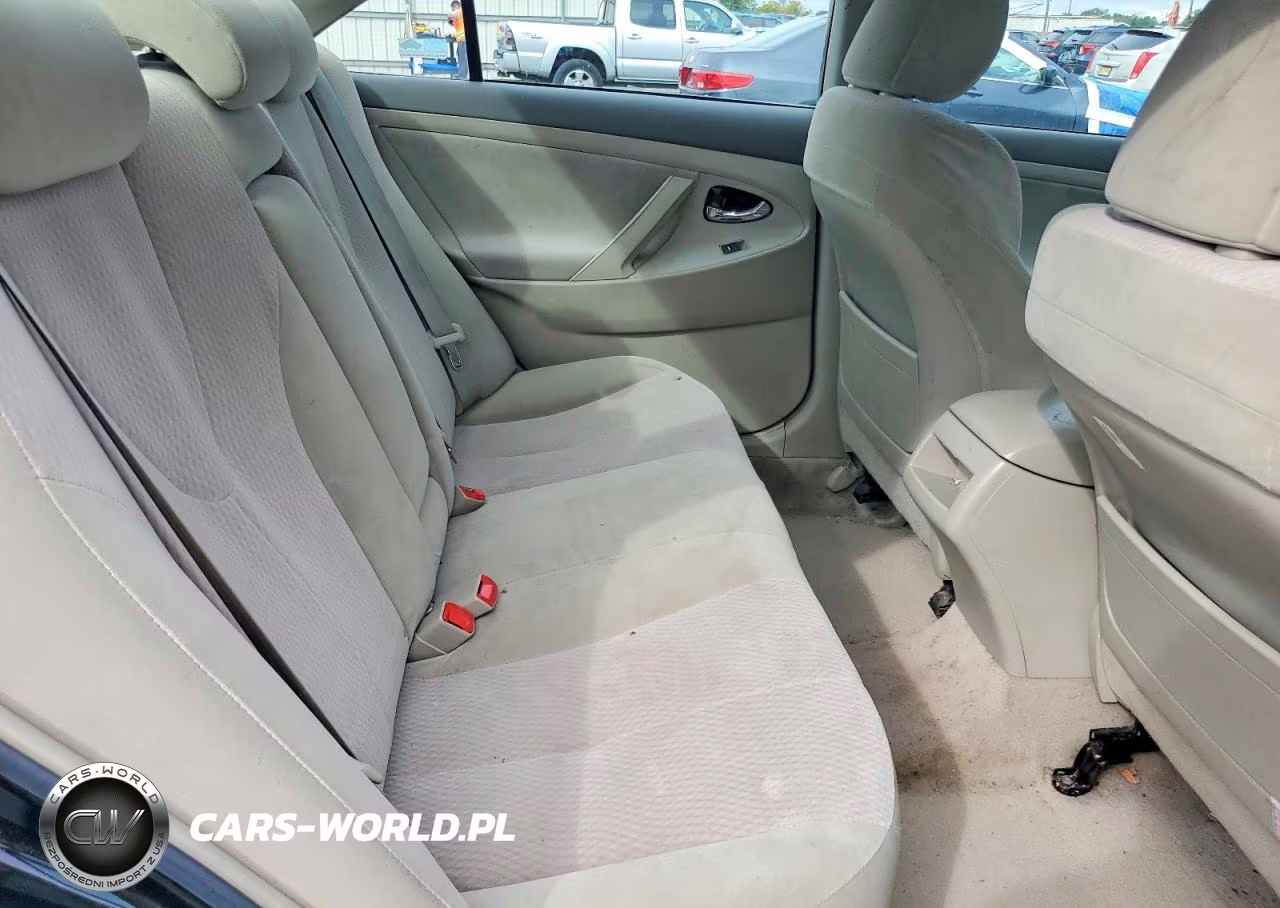 2011 Toyota Camry Le VIN:4T1BF3EK1BU135918 - 10