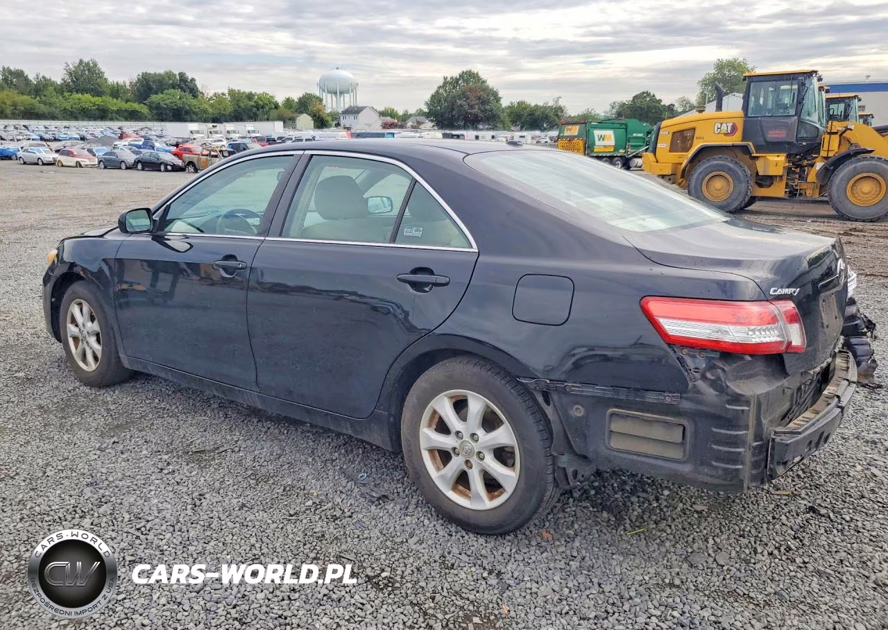 2011 Toyota Camry Le VIN:4T1BF3EK1BU135918 - 2