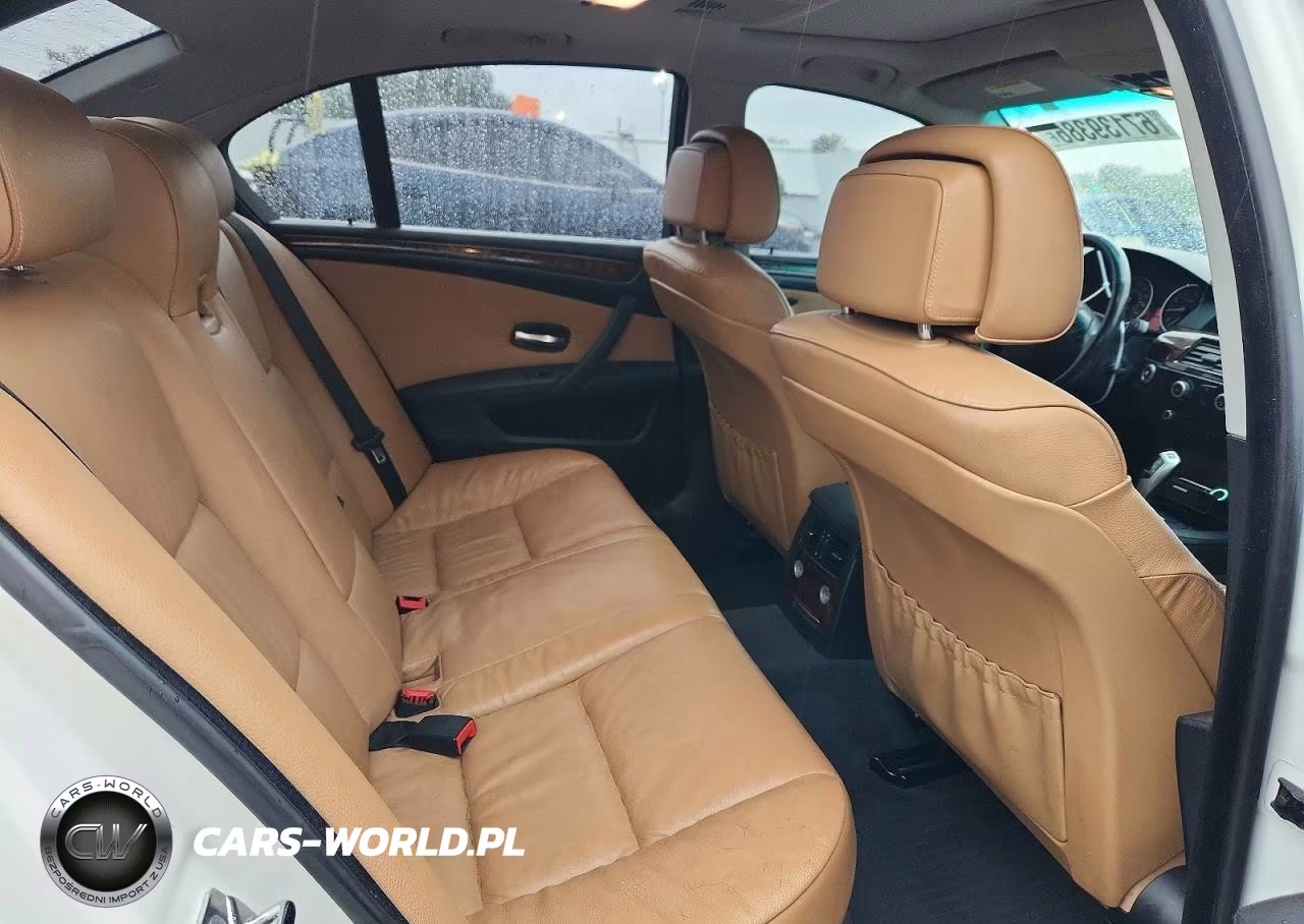 2009 BMW 535 Xi VIN:WBANV935X9C135238 - 10