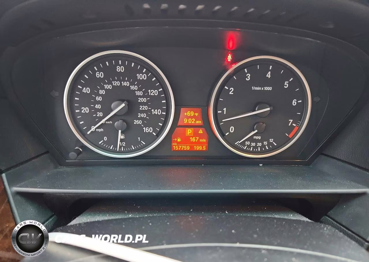 2009 BMW 535 Xi VIN:WBANV935X9C135238 - 9