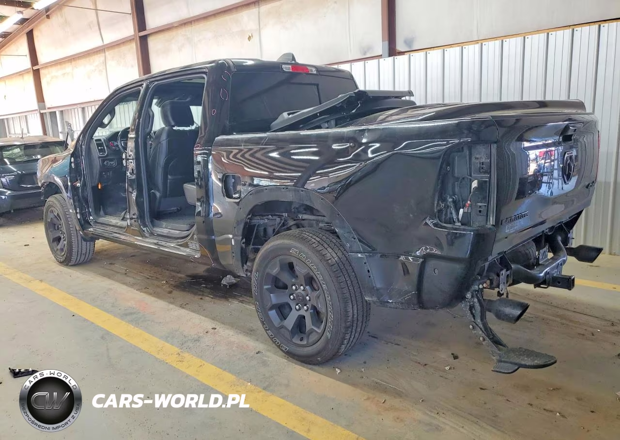 2021 Ram 1500 Laramie VIN:1C6SRFJT8MN536267 - 2