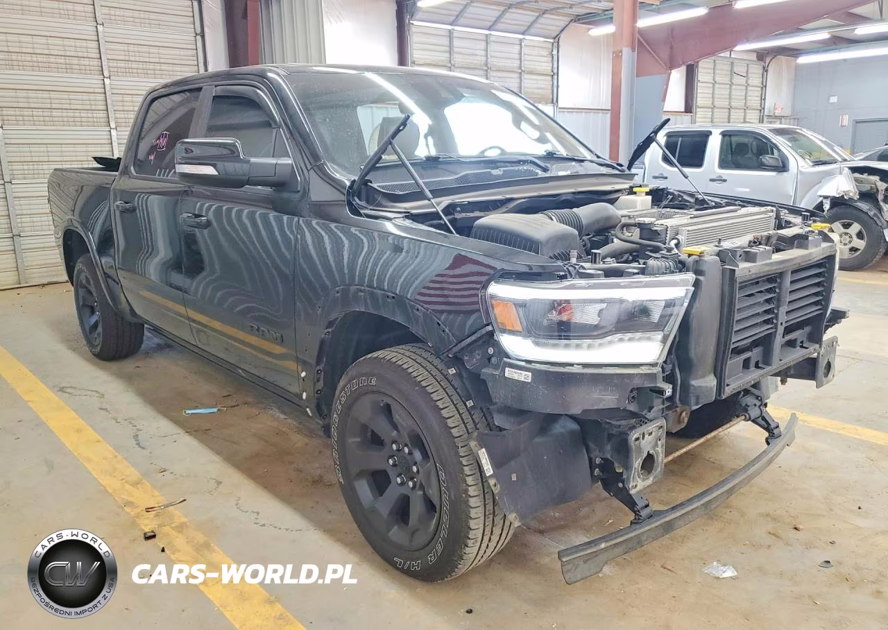 2021 Ram 1500 Laramie VIN:1C6SRFJT8MN536267 - 4