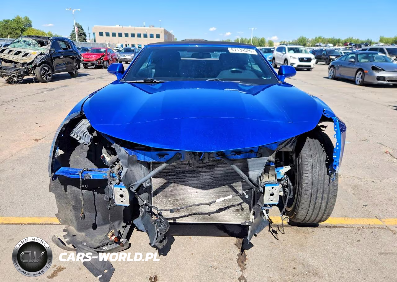 2017 Chevrolet Camaro VIN:1G1FB3DX7H0116152 - 5