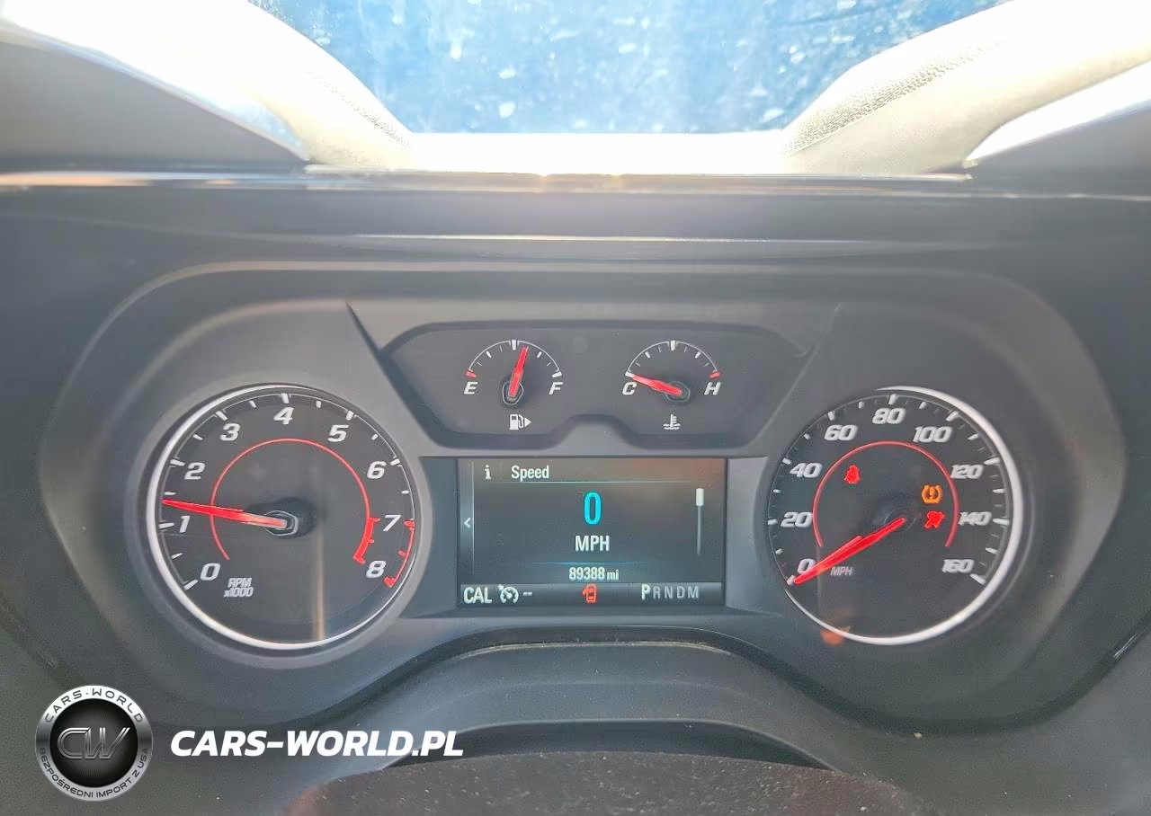 2017 Chevrolet Camaro VIN:1G1FB3DX7H0116152 - 9