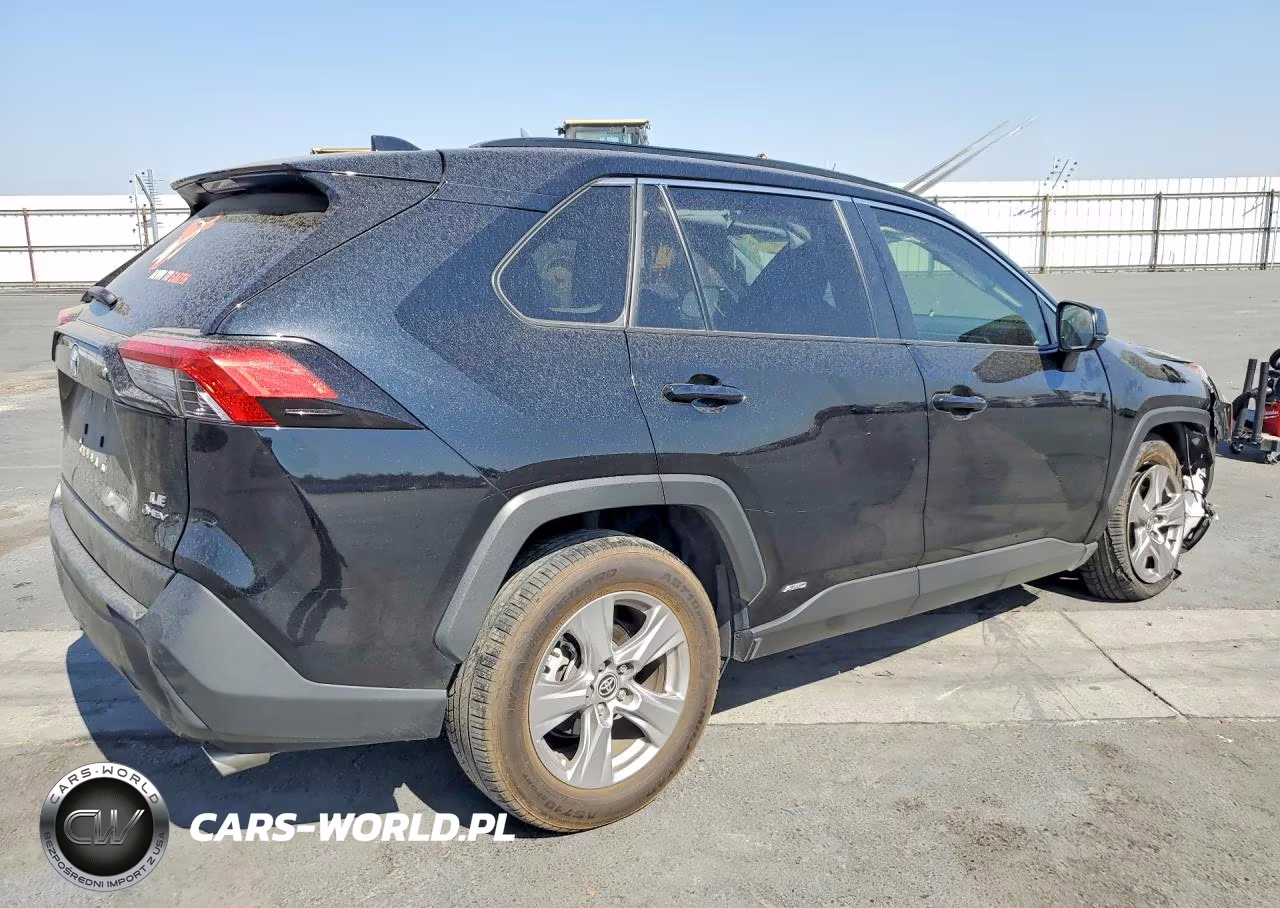 2025 Toyota Rav4 Le VIN:JTMLWRFVXSD300546 - 3