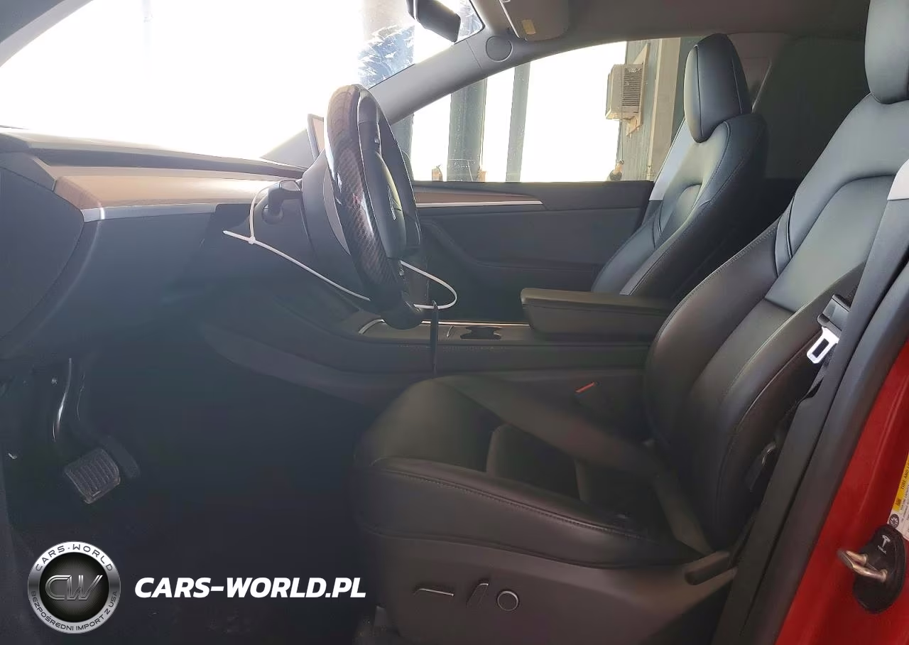 2023 Tesla Model Y VIN:7SAYGDEE3PA113334 - 7