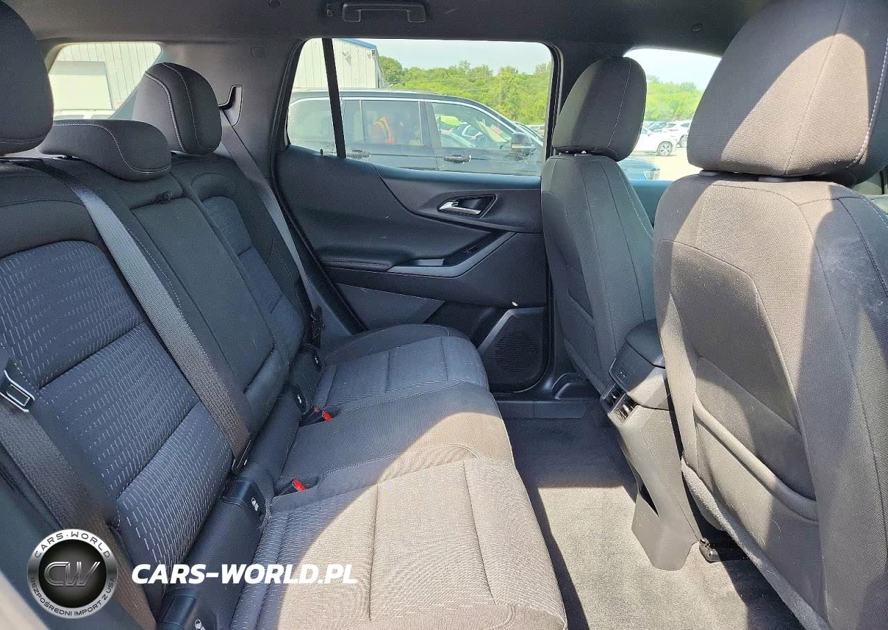 2025 Chevrolet Equinox Lt VIN:3GNAXHEG3SL133899 - 10