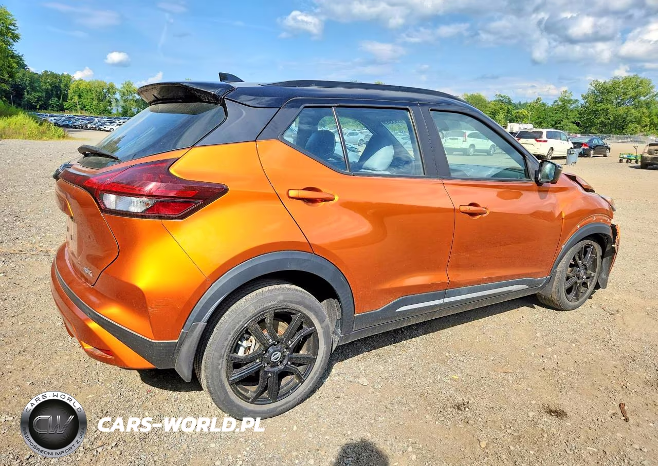 2021 Nissan Kicks Sr VIN:3N1CP5DV4ML541544 - 3