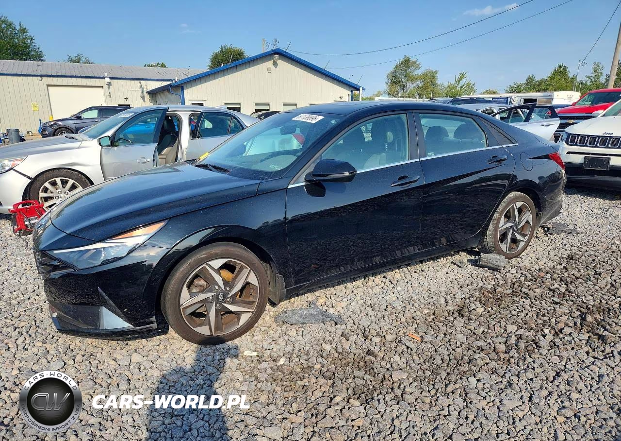 2022 Hyundai Elantra Sel