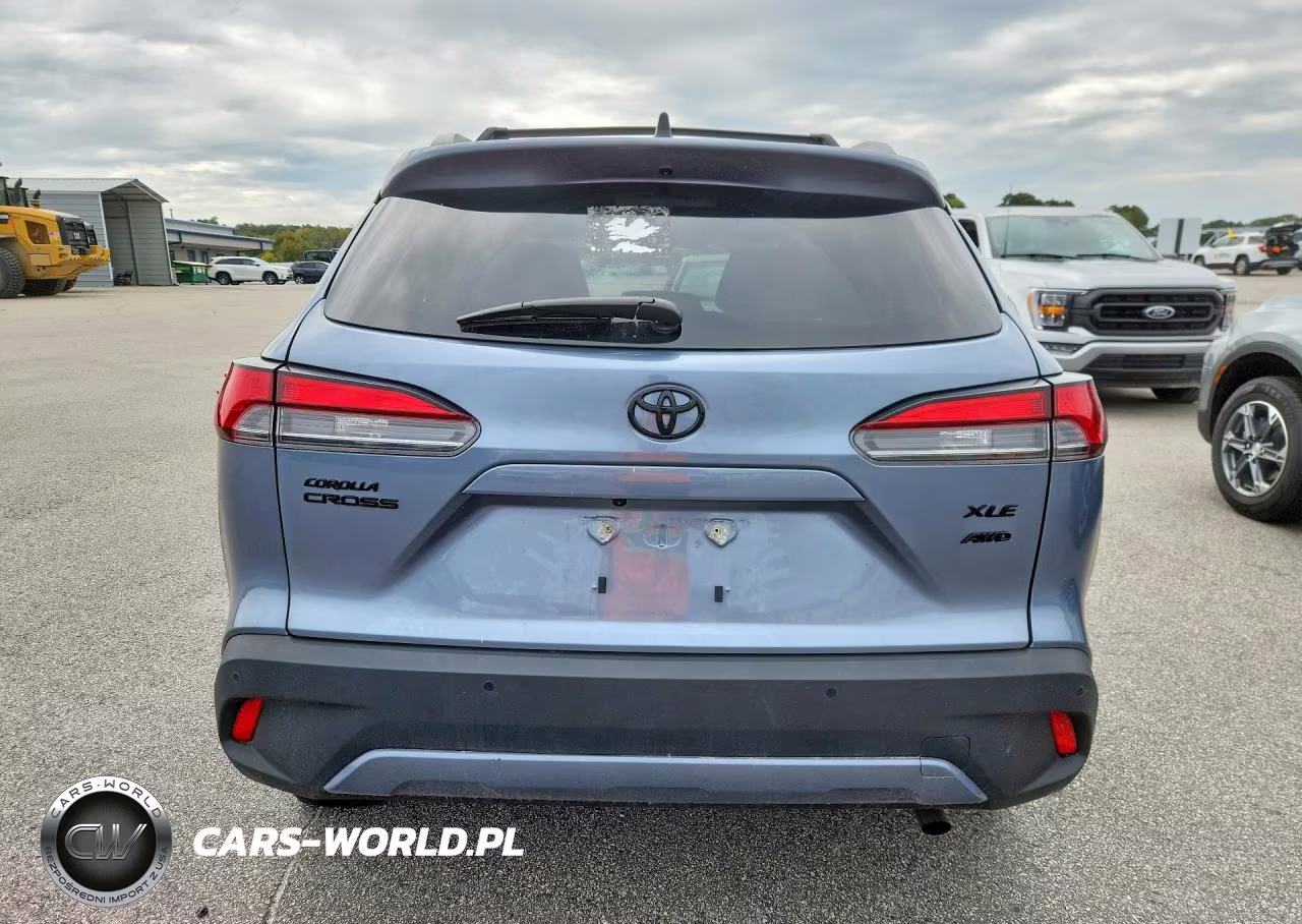 2026 Toyota Corolla Cross Xle VIN:7MUDAABG2TV158829 - 6