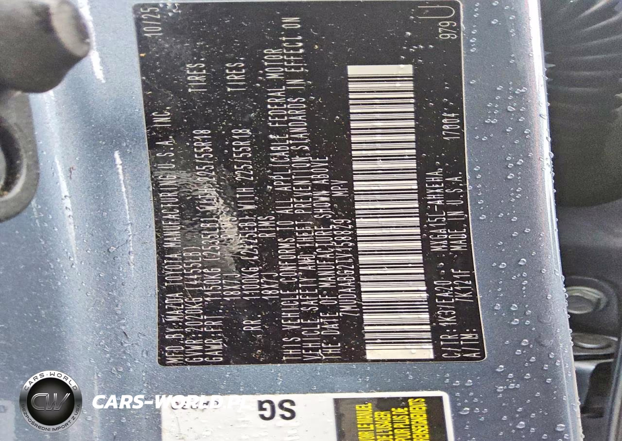 2026 Toyota Corolla Cross Xle VIN:7MUDAABG2TV158829 - 9