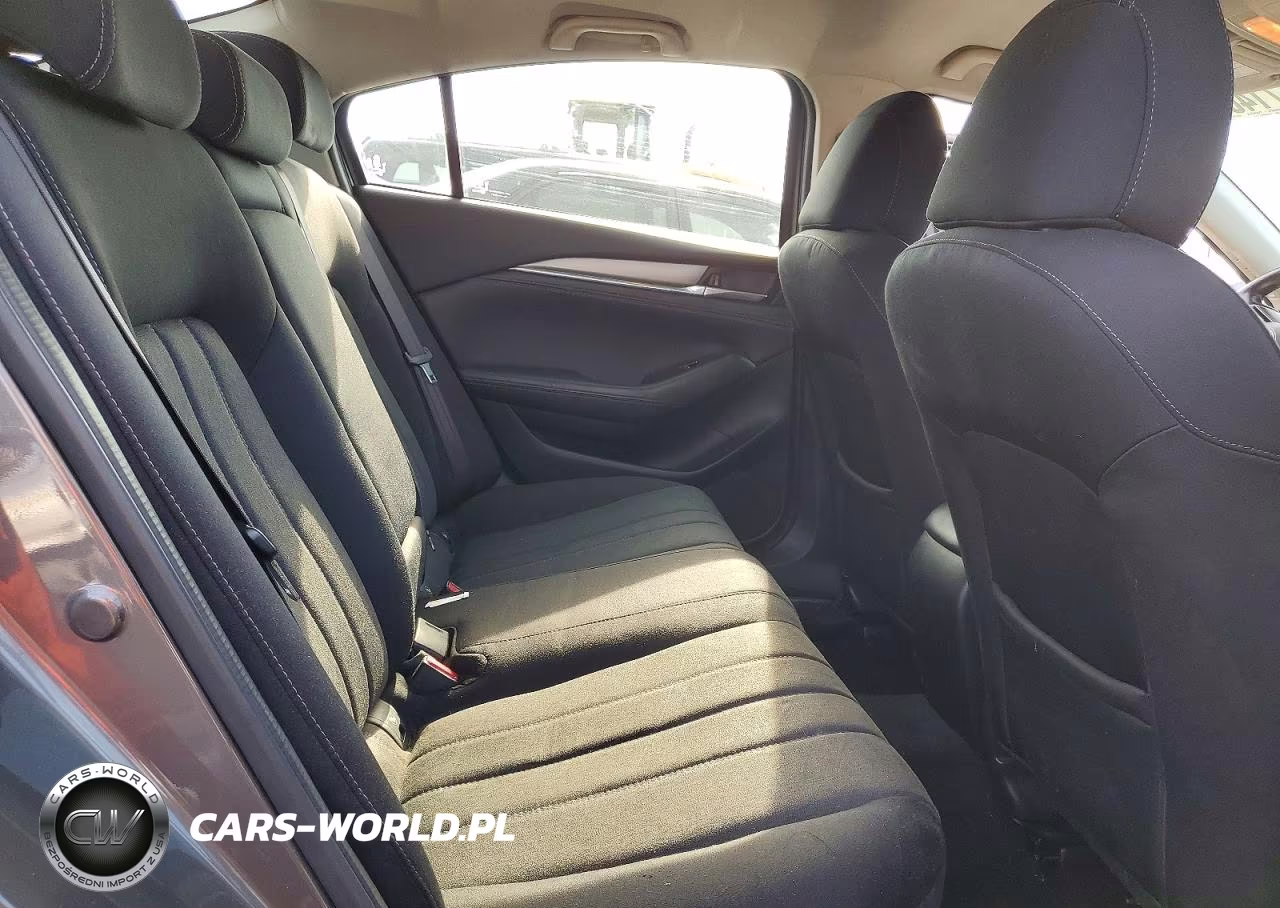 2018 Mazda 6 Sport VIN:JM1GL1UMXJ1325694 - 10