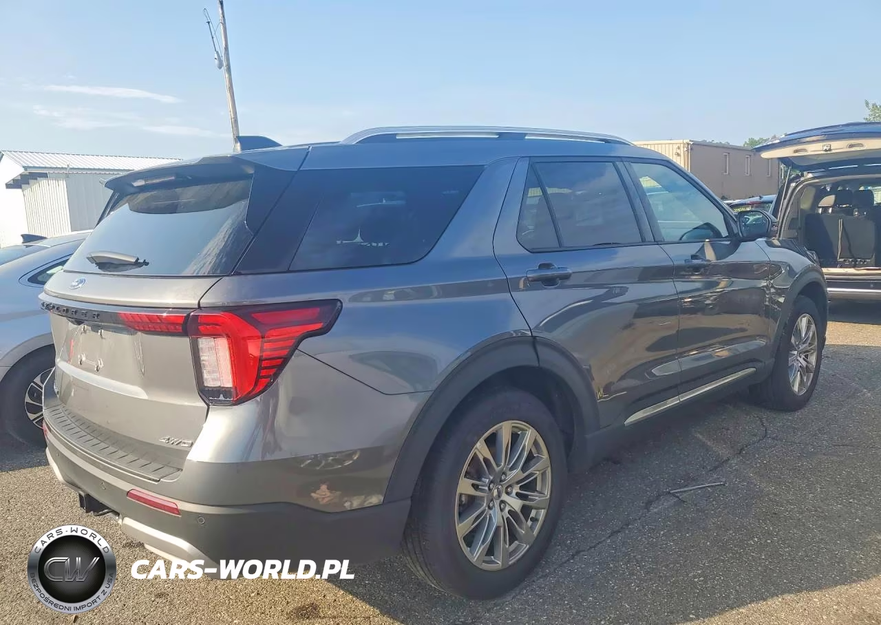 2026 Ford Explorer Platinum VIN:1FMUK8HH2TGB14772 - 3