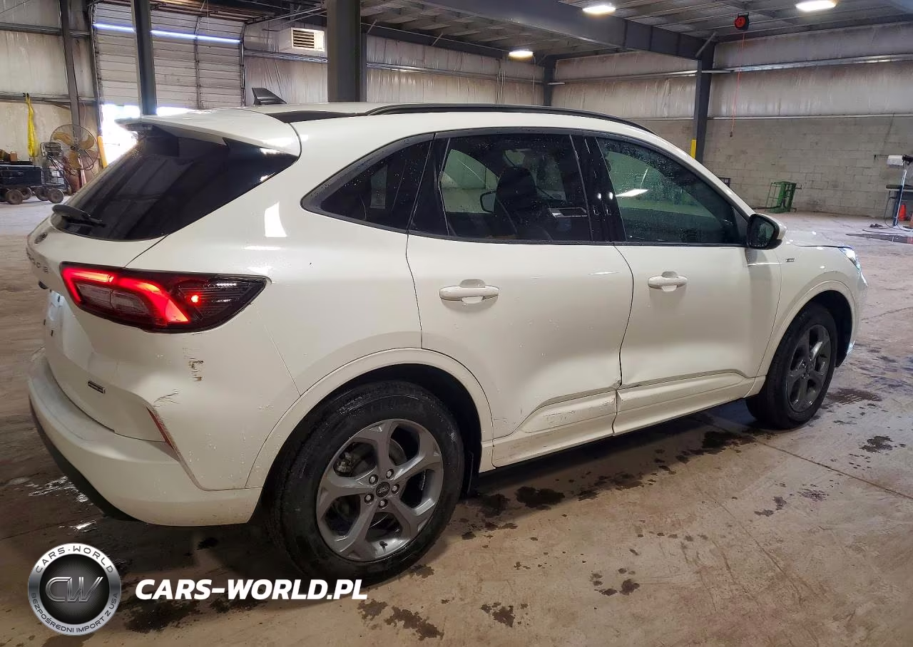 2024 Ford Escape St Line Select VIN:1FMCU9NZ9RUB22709 - 3