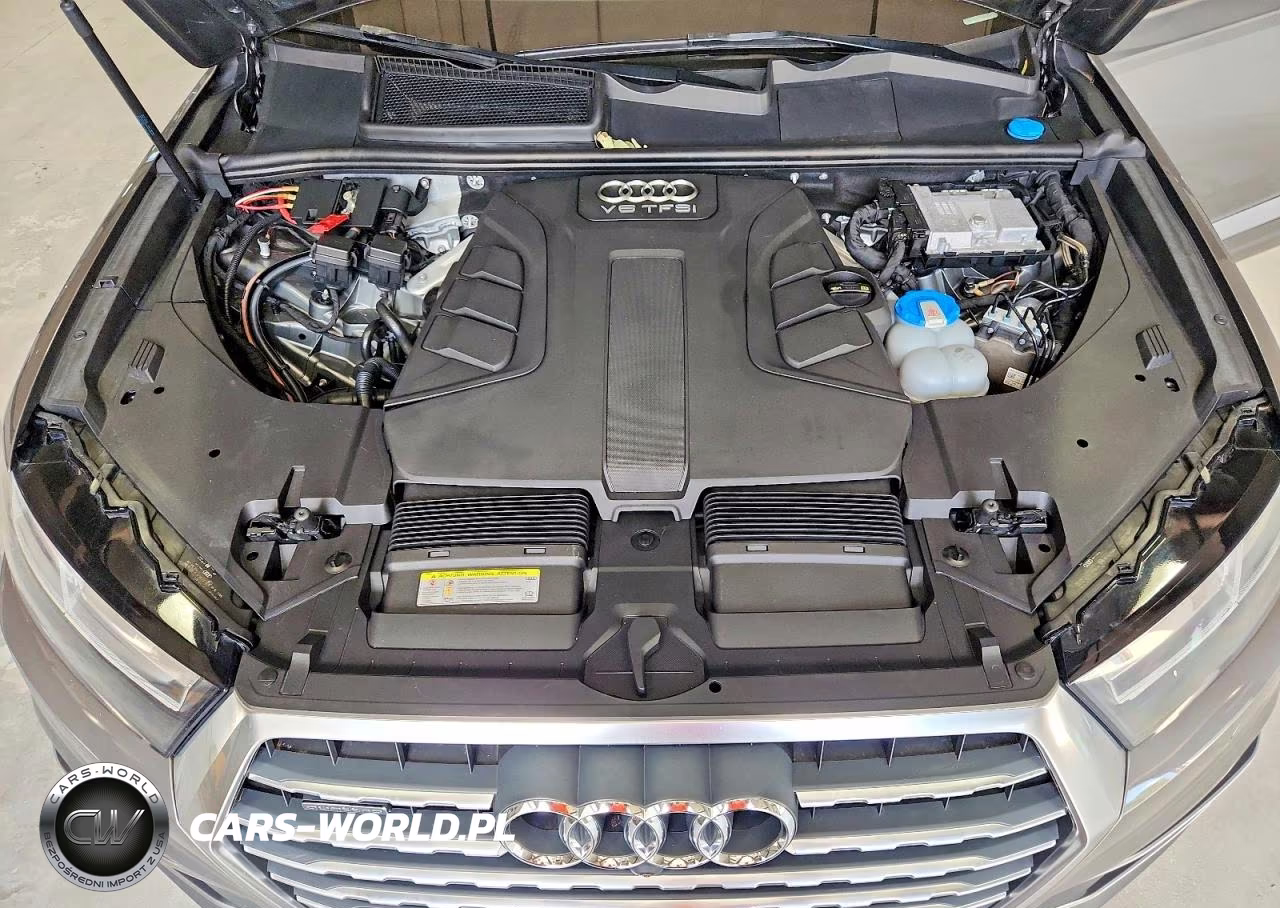 2017 Audi Q7 Premium Plus VIN:WA1LAAF70HD005332 - 12