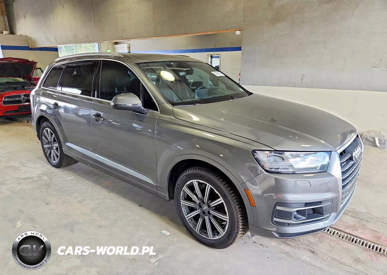 2017 Audi Q7 Premium Plus VIN:WA1LAAF70HD005332 - 4