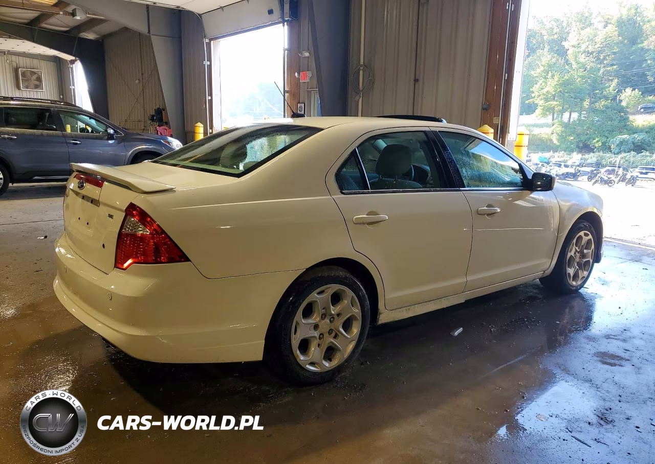 2011 Ford Fusion Se VIN:3FAHP0HA2BR277558 - 3