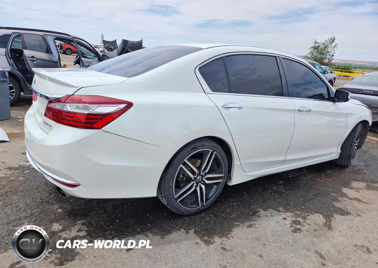 2016 Honda Accord Sport VIN:1HGCR2F54GA189338 - 3