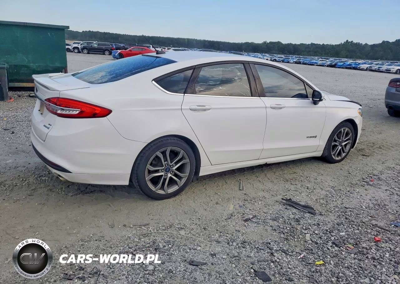 2017 Ford Fusion Se Hybrid VIN:3FA6P0LU0HR217182 - 3
